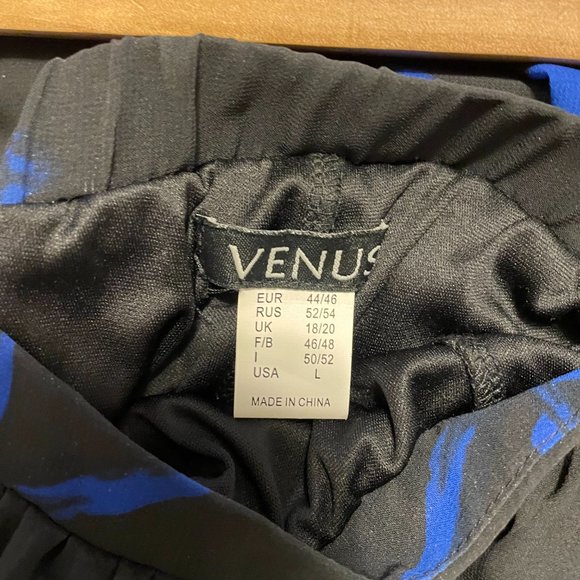 VENUS - maxi black/blue skirt - flowy - size large - Brand New - Picture 7 of 7